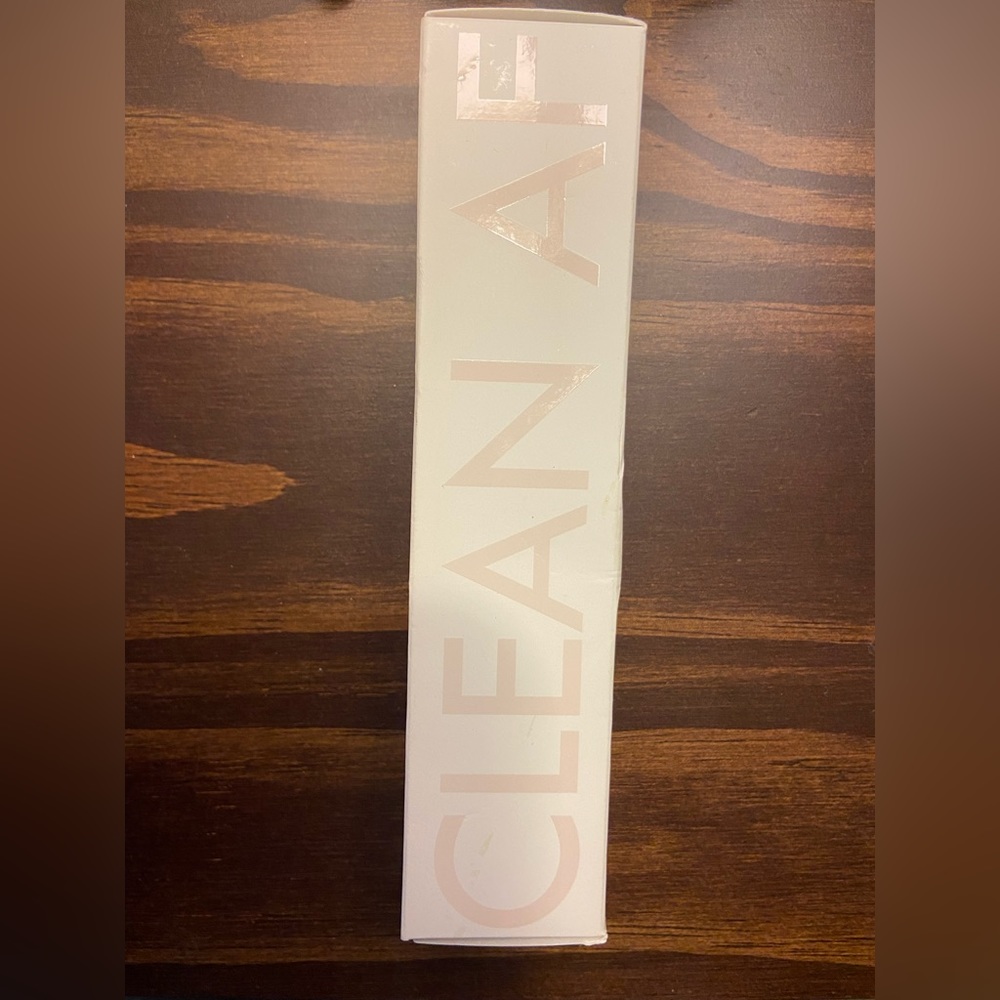 LAWLESS Clean AF. Hydrating priming serum